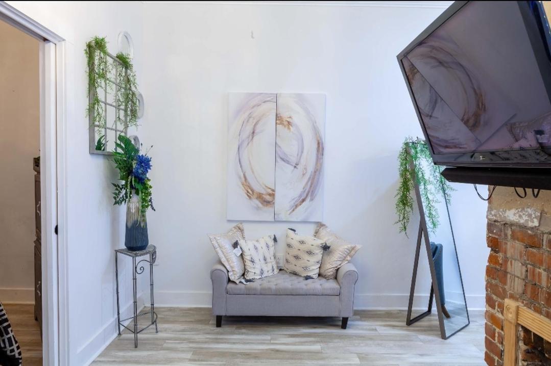 Apartment Cozy Place In The Treme Midcity Area *